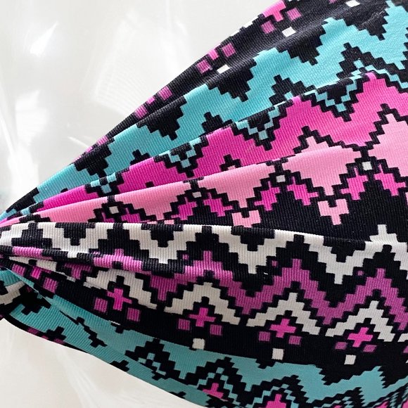 EUC Strapless Aztec Bandeau Bikini Swim Top - Women's Size 8 Atmosphere Swimwear - Picture 3 of 3